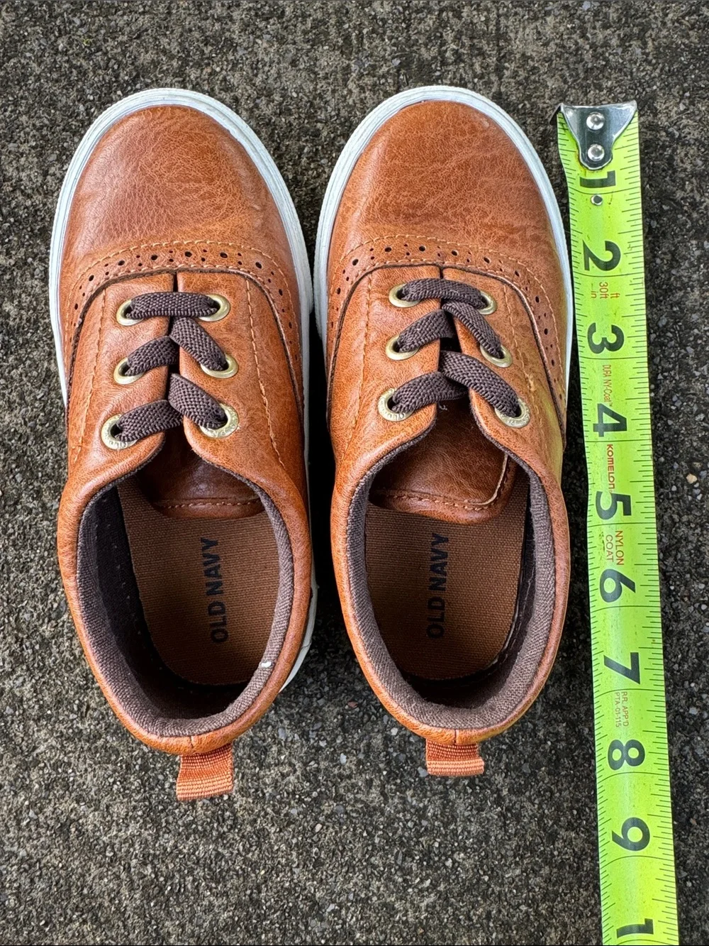 Old Navy Brown Kids Dress Shoes Toddler 8 Church Shoes Sneakers Casual
